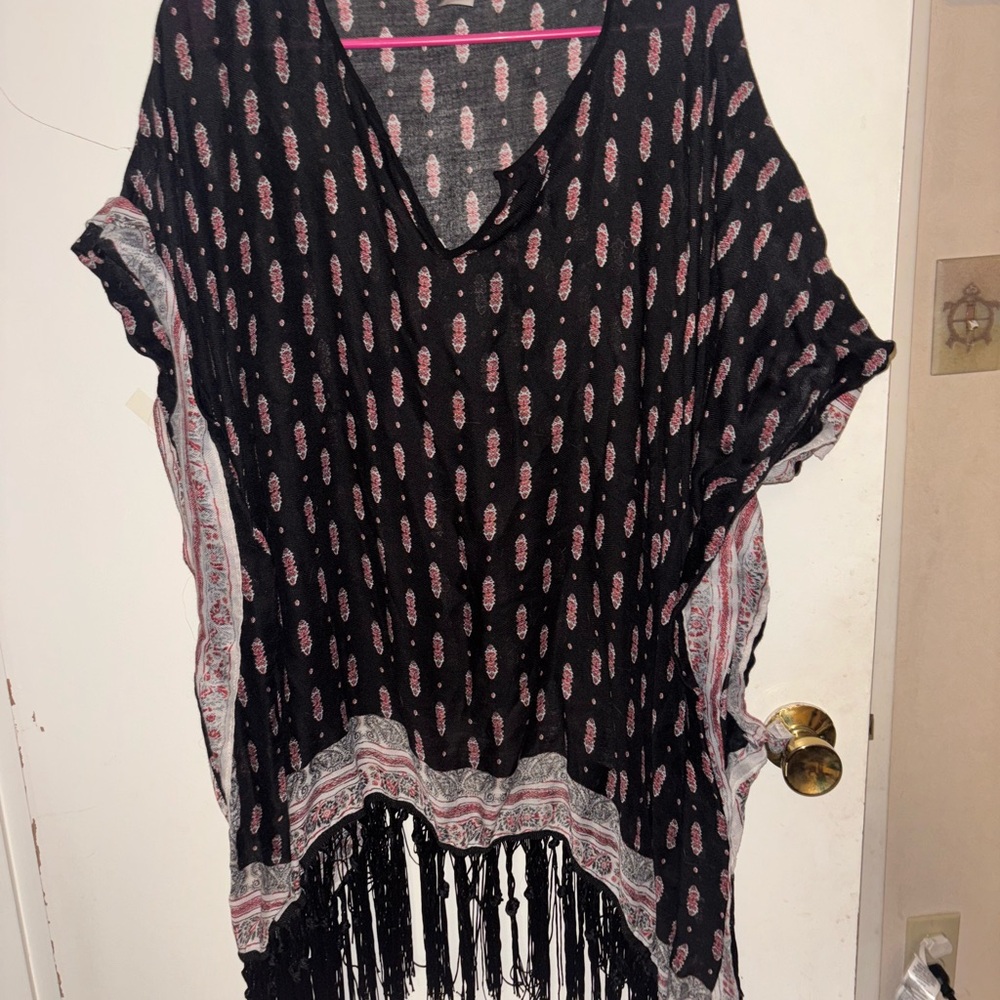 Maurices Black and Pink Tunic/Poncho with Fringe